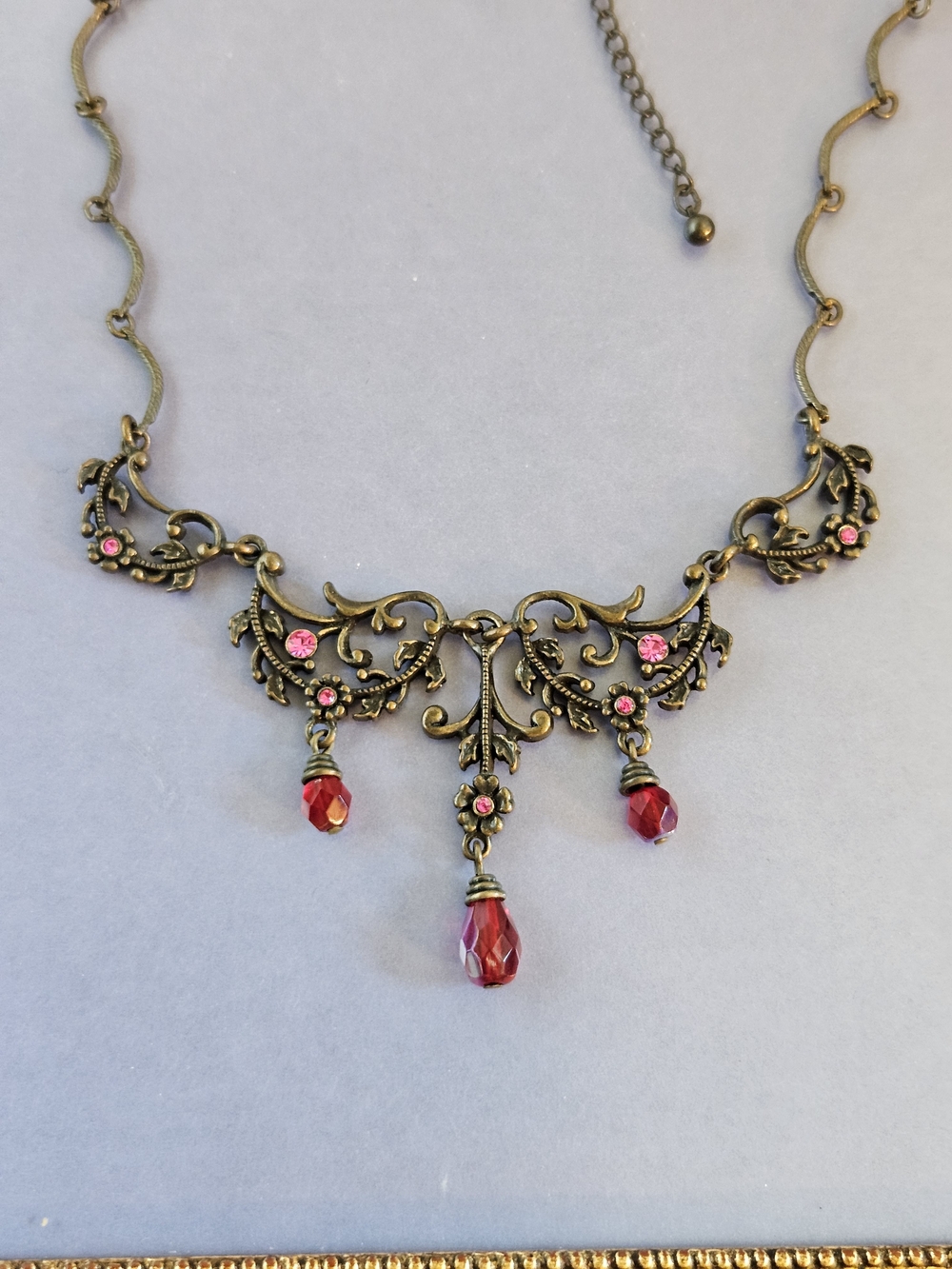 Vintage Avon Nina Ricci Pink Crystal Drop Floral Filigree Necklace 15.5-18.5 In.